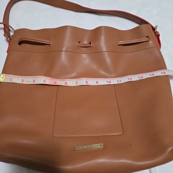 Vince Camuto Leila Brown Leather Drawstring Bucket Bag - Picture 13 of 15